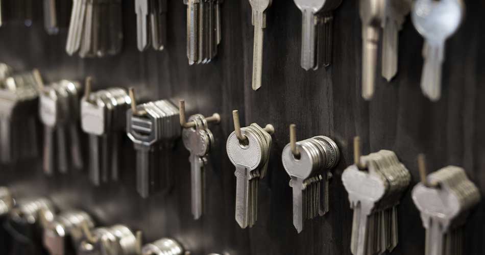 How to Replace a Lost File Cabinet Key