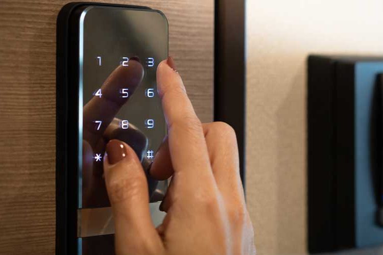 Keyless locks and keypads and their pros and cons.