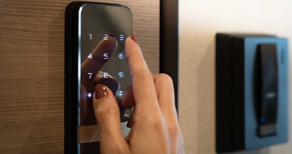 Keyless locks and keypads and their pros and cons.