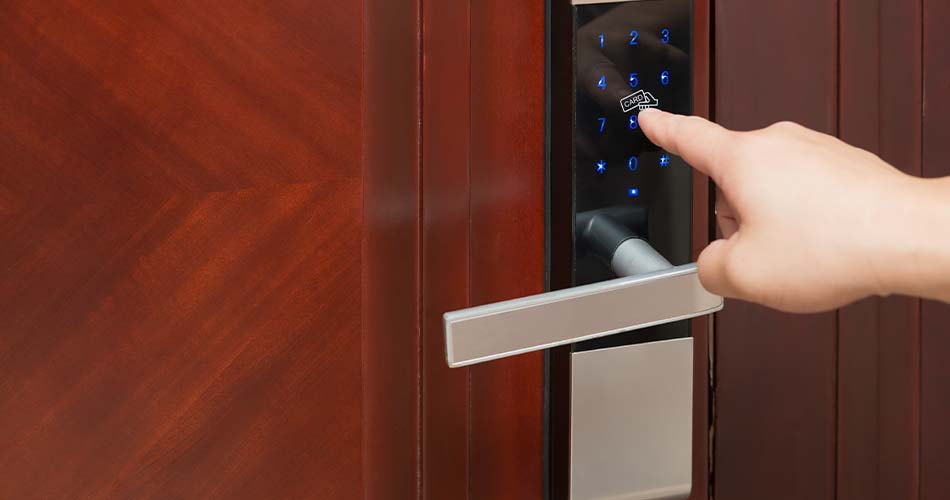 One of the most important of keyless door lock advantages is their digital technology.