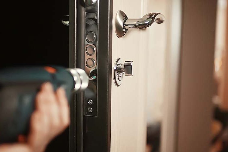 A high quality deadbolt serves as a deterrent to keep burglars out of your home. We can help you determine the best lock for your home.